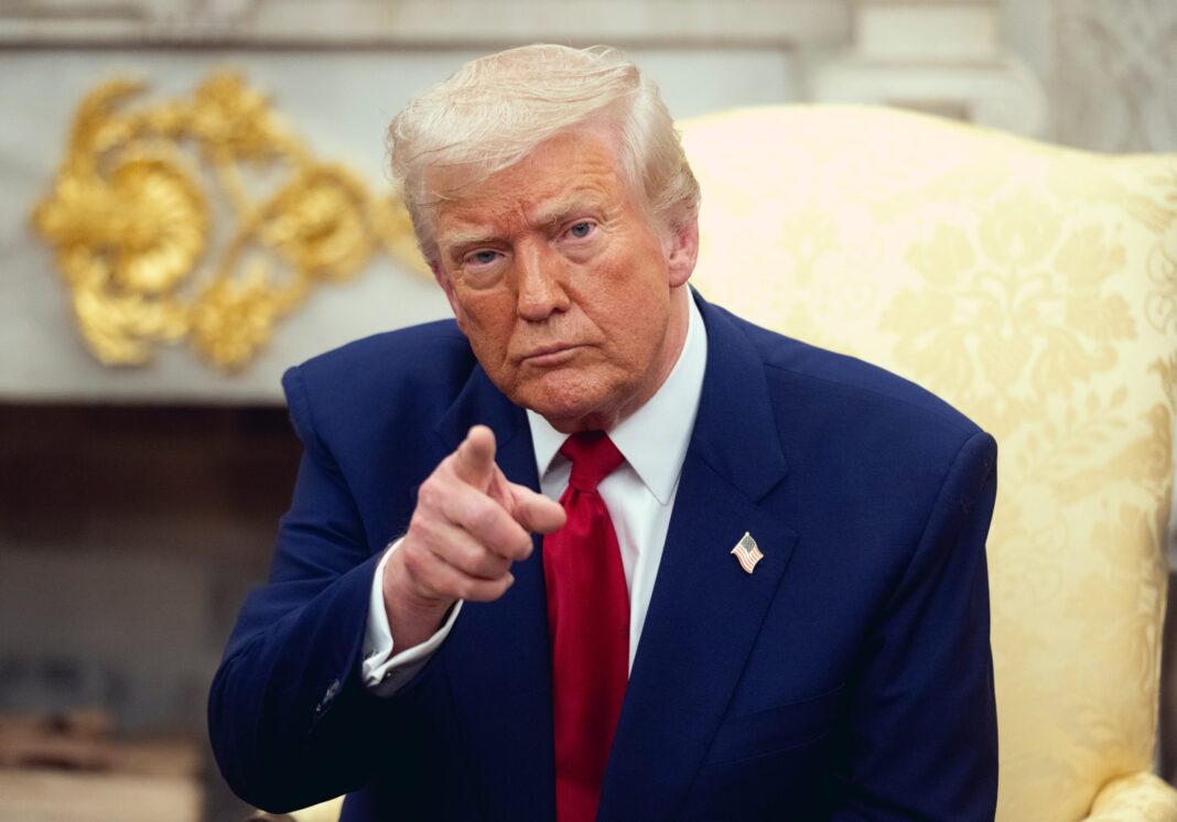 Trump proposes US levy for safe passage through Hormuz ‣ WorldCargo News
