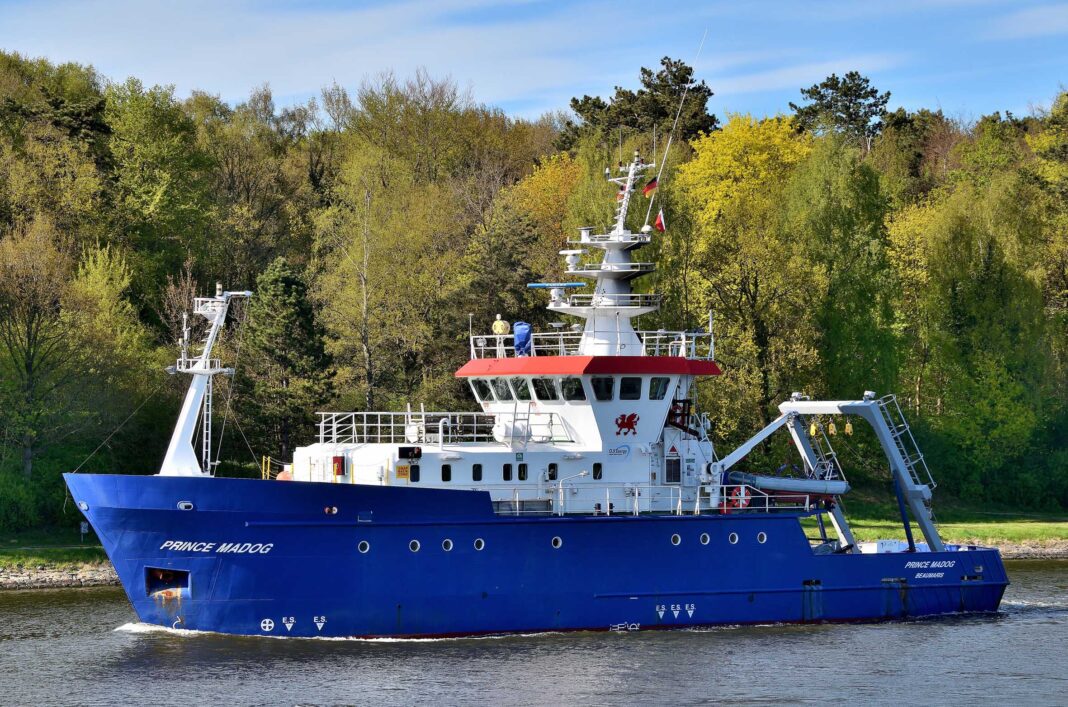 UK research vessel gains first-of-its-kind hydrogen certification
