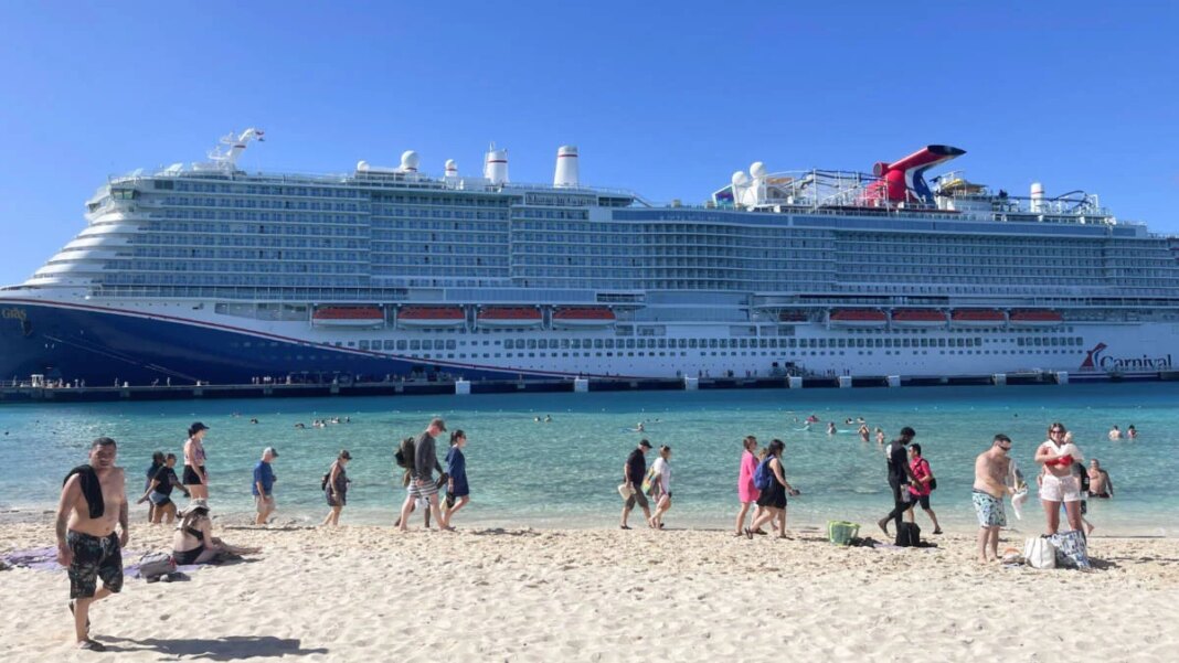 Carnival Ship in Grand Turk