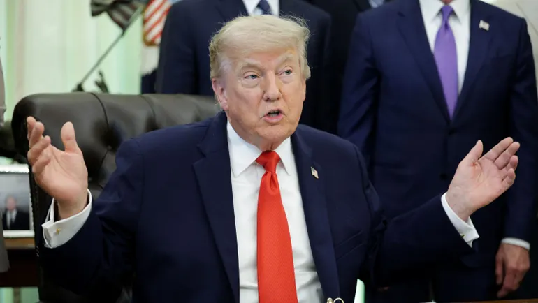 US slaps 50% tariffs on many Canada imports US slaps 50% tariffs on many Canada imports